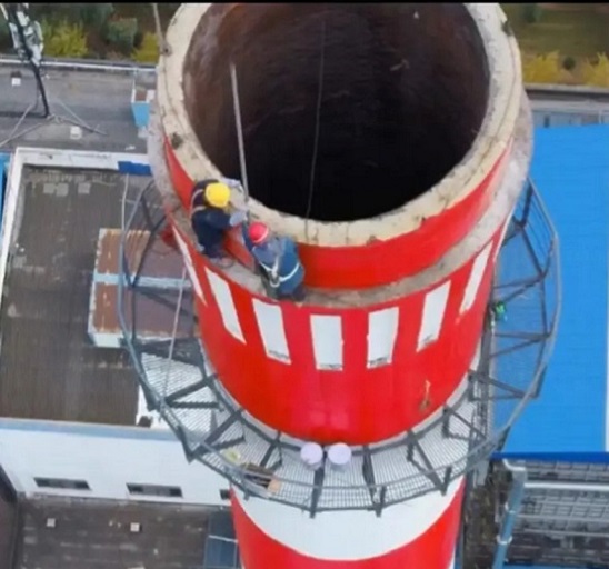 煙囪安裝避雷針：高空安裝，質(zhì)量保證